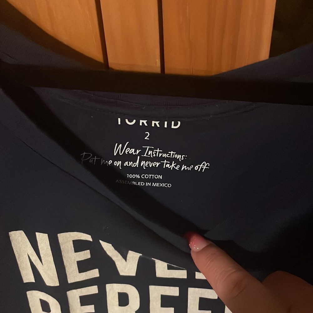 Torrid tee - Picture 2 of 2